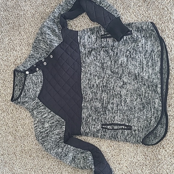 Abercrombie and Fitch Pullover Qulited Fleece  Sweater Jacket - Picture 1 of 5